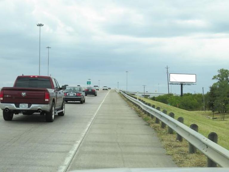 Photo of an outdoor ad in Fort Worth