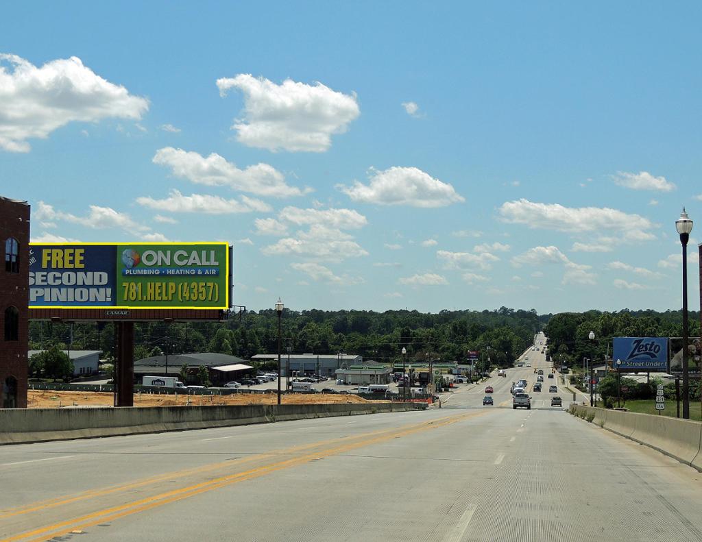 Photo of a billboard in Columbia