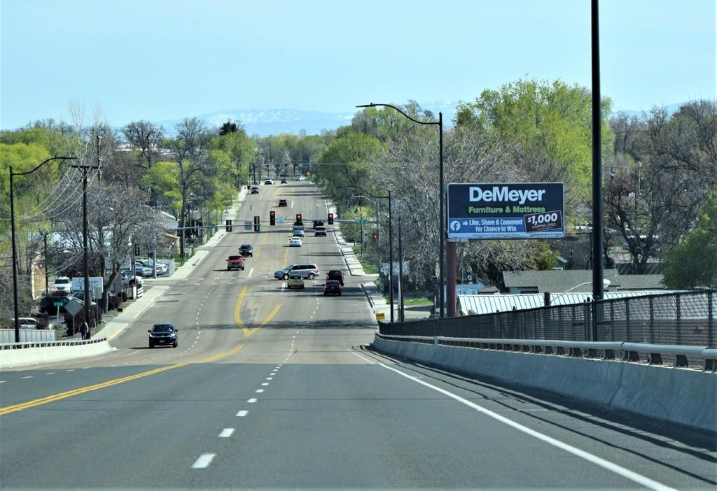 Photo of a billboard in Oreana