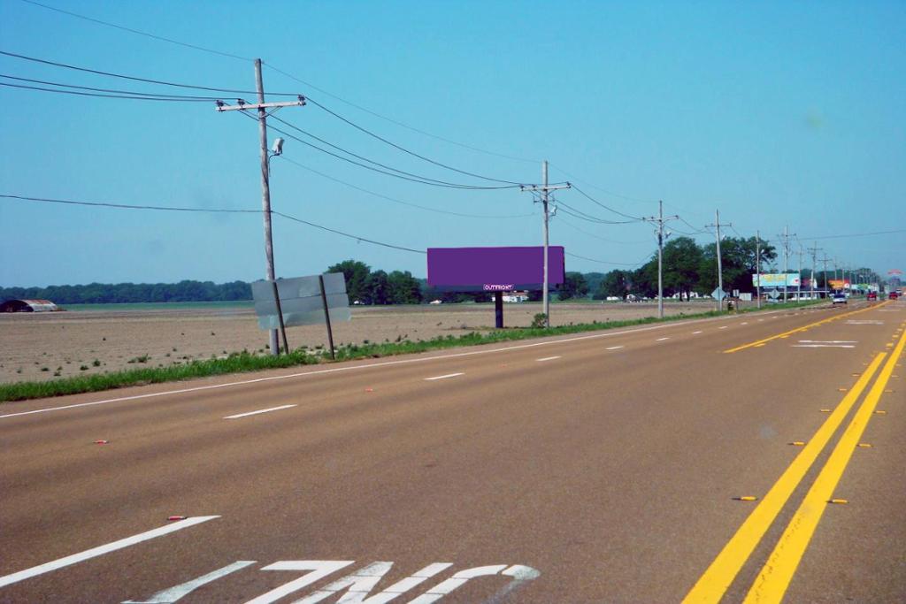 Photo of a billboard in Lake Cormorant